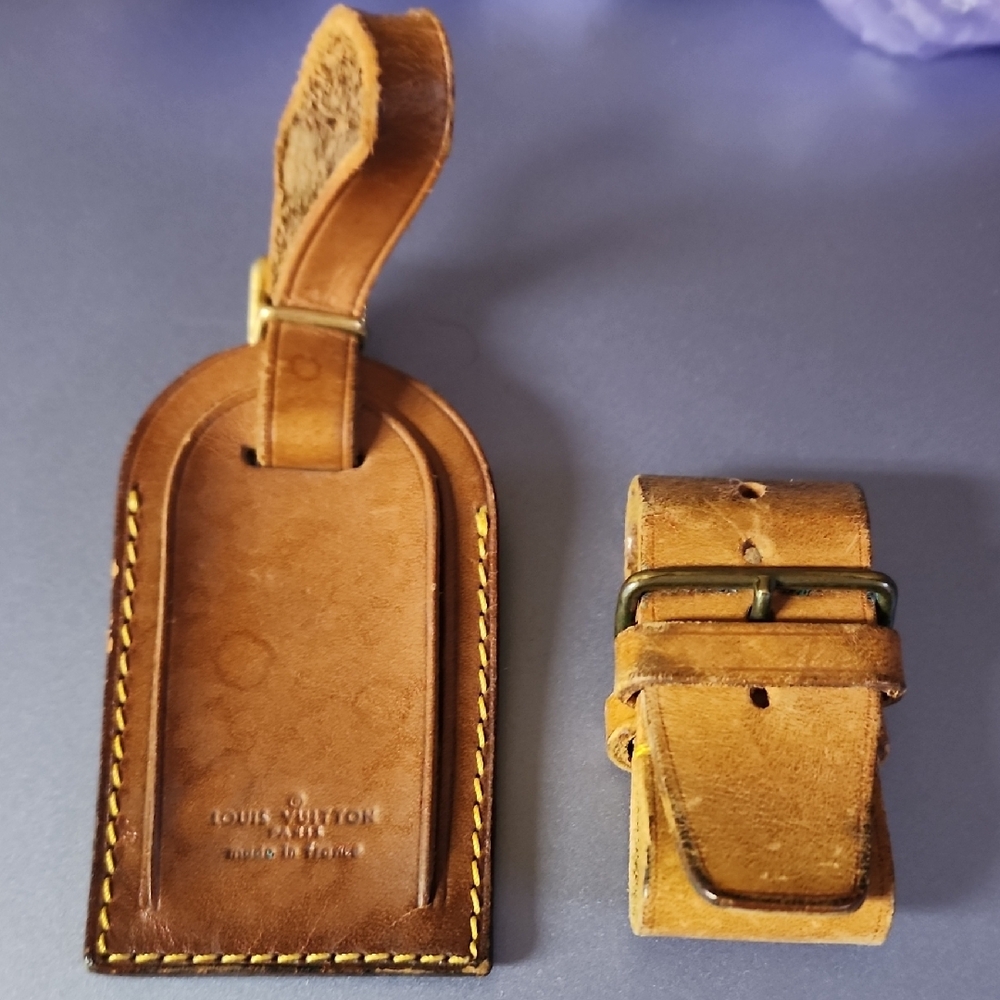 Louis Vuitton Brown Leather Bag Accessory